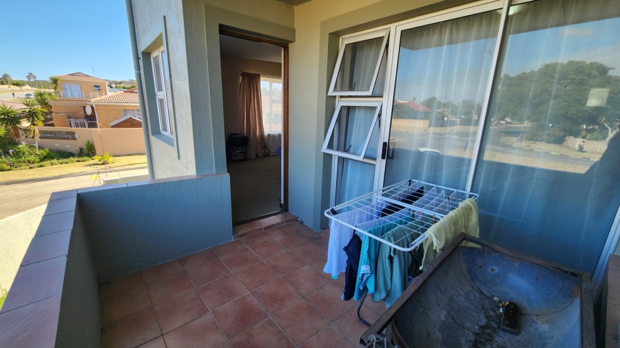 2 Bedroom Property for Sale in Heiderand Western Cape